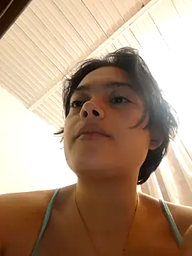 Snapshot of littlemelii chatting on 07/05/26, 04:30 littlemelii online show from 07/05/26, 04:30