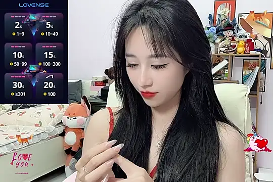  LLisa  online show from 12/26/24, 09:26