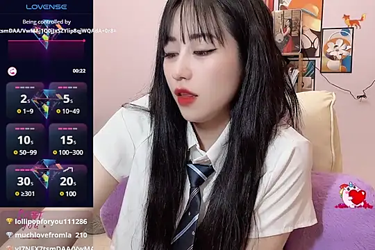  LLisa  online show from 03/05/25, 10:10