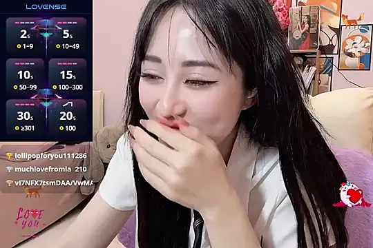  LLisa  online show from 03/06/25, 01:16