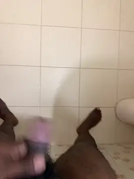 Snapshot of kaluwakolla chatting on 11/14/25, 06:28 kaluwakolla online show from 11/14/25, 06:28