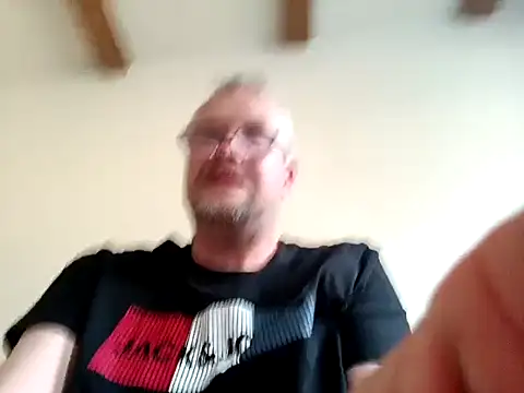 Heidemensch online show from 03/21/25, 03:57