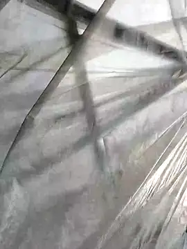 Snapshot of EmmaSquirt chatting on 03/18/25, 01:09 EmmaSquirt online show from 03/18/25, 01:09