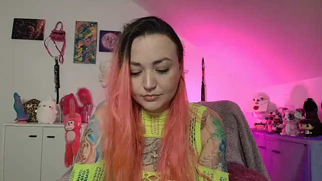 PinkHurricaneOfficial online show from 10/30/25, 04:08