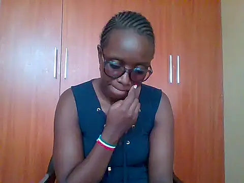 sexy darleen23 online show from 03/11/26, 09:37