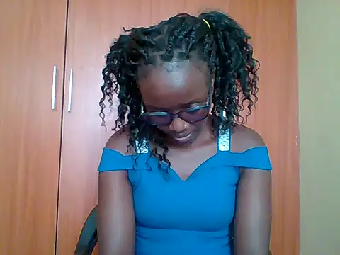 sexy darleen23 online show from 03/27/26, 10:48