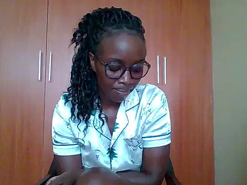 sexy darleen23 online show from 03/29/26, 08:47