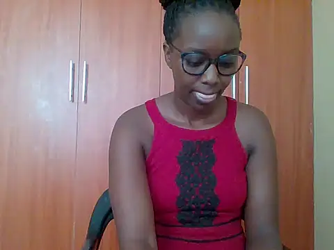 sexy darleen23 online show from 05/18/26, 07:47