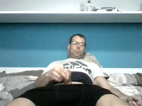 Snapshot of SEBIX-35 chatting on 11/18/25, 08:08 SEBIX-35 online show from 11/18/25, 08:08