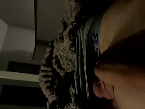 Snapshot of rastamalin@xh chatting on 10/18/25, 12:02 rastamalinxh online show from 10/18/25, 12:02