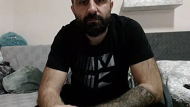 Snapshot of ivat80 chatting on 12/08/24, 06:28 ivat80 online show from 12/08/24, 06:28