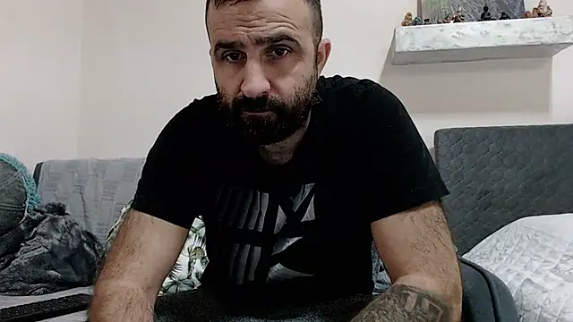 Snapshot of ivat80 chatting on 12/09/24, 09:06 ivat80 online show from 12/09/24, 09:06