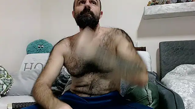 Snapshot of ivat80 chatting on 12/21/24, 04:25 ivat80 online show from 12/21/24, 04:25