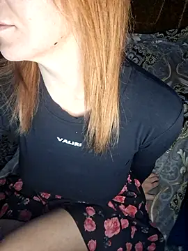  Kitti  online show from 10/05/25, 05:00