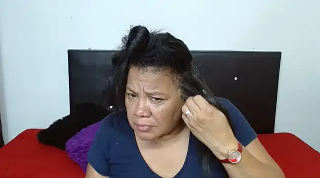 Snapshot of Shanttal0272 chatting on 02/01/25, 02:47 Shanttal0272 online show from 02/01/25, 02:47