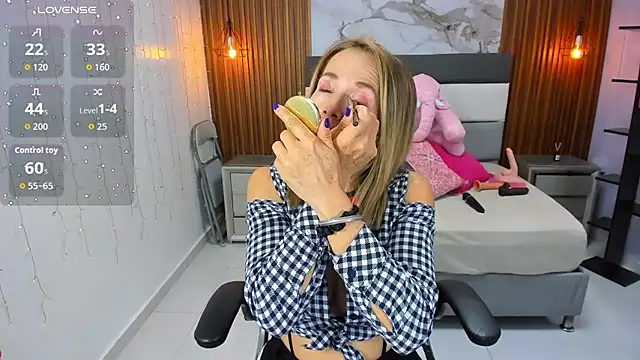 CATIAJONES online show from 02/16/26, 04:25