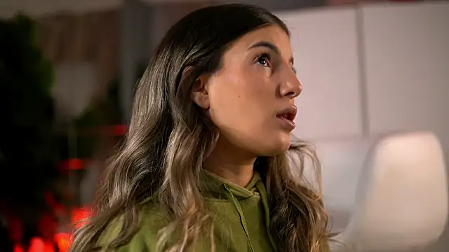 KellyMathews online show from 03/28/26, 02:55