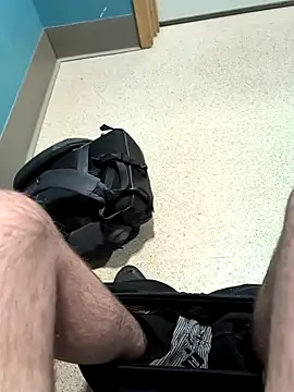 Alfie41105 online show from 11/25/25, 05:02