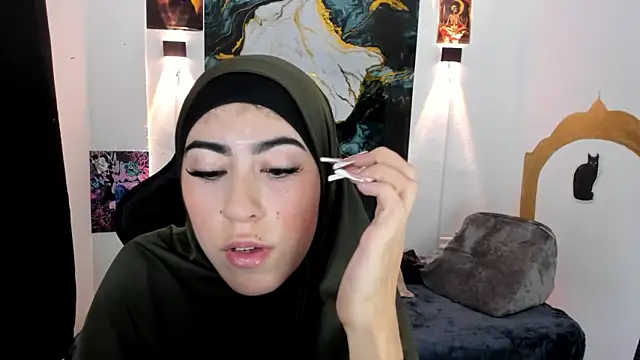 chaymae nah  online show from 03/16/26, 08:57