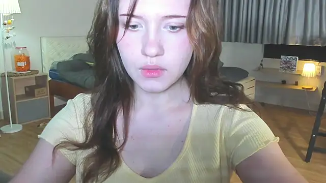 HanahCute online show from 01/15/25, 08:05