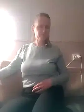 Evelina cute online show from 01/04/25, 06:40