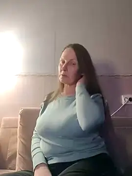 Evelina cute online show from 01/12/25, 08:36