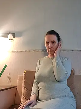 Evelina cute online show from 04/04/26, 03:53