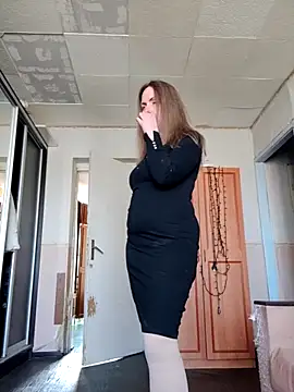 Evelina cute online show from 04/20/26, 10:40