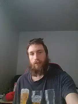 Snapshot of BalticPallor chatting on 12/18/25, 06:25 BalticPallor online show from 12/18/25, 06:25