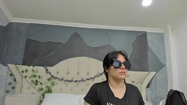 AmberGreyy  online show from 11/02/25, 01:35