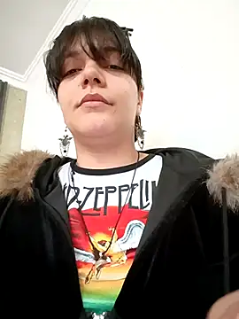 AmberGreyy  online show from 04/18/26, 01:15