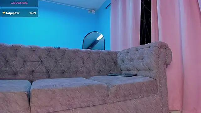 IsabellaBromsS online show from 03/08/26, 02:59