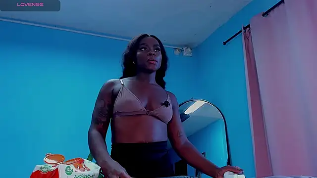 IsabellaBromsS online show from 04/23/26, 10:01