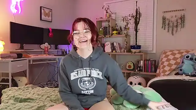 rodeobrii online show from 02/04/25, 01:45