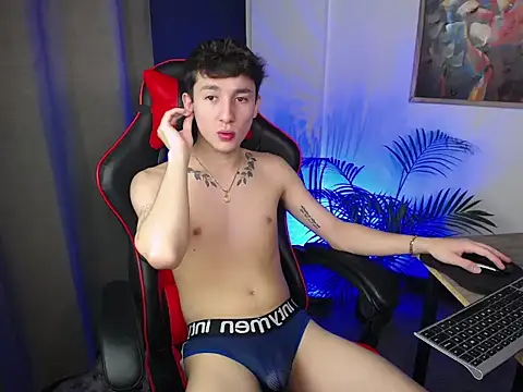 Snapshot of SebasstianGrand chatting on 02/12/25, 11:41 SebasstianGrand online show from 02/12/25, 11:41