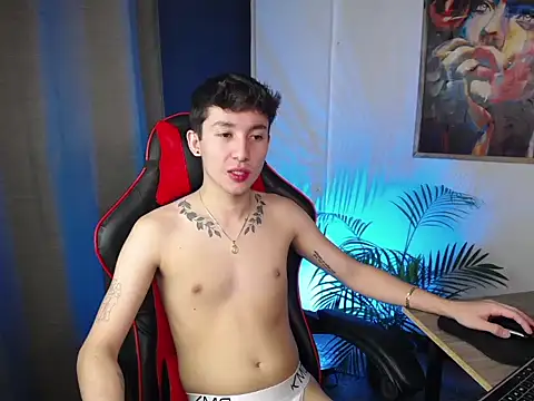 Snapshot of SebasstianGrand chatting on 02/14/25, 01:34 SebasstianGrand online show from 02/14/25, 01:34