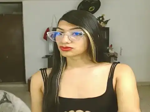 engielphoenis14 online show from 12/24/24, 05:02