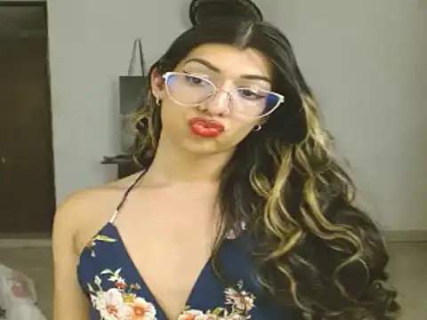 engielphoenis14 online show from 01/19/25, 05:58