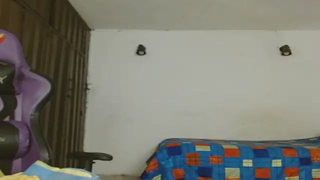 engielphoenis14 online show from 10/22/25, 09:25