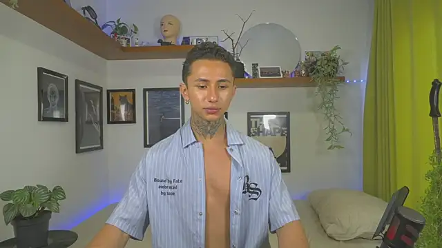 ArchiGoldd online show from 04/22/26, 08:43