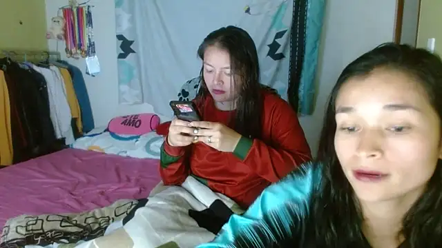 clayre and jill online show from 10/17/25, 01:42