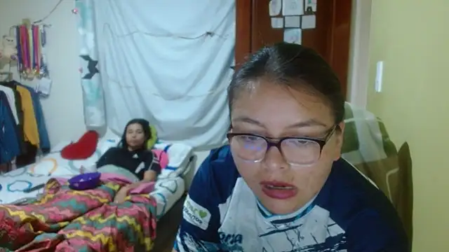 clayre and jill online show from 11/05/25, 07:03