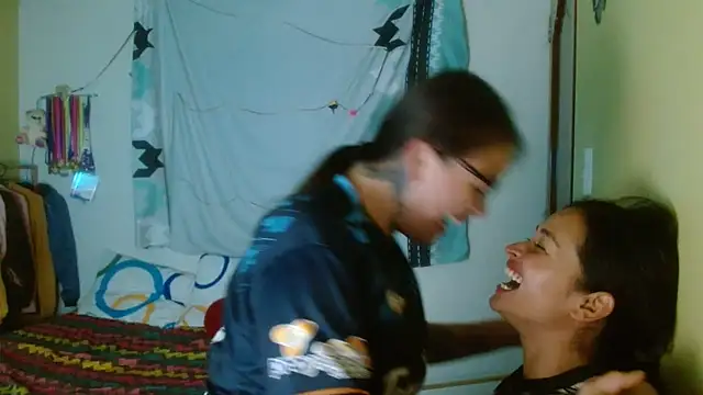 clayre and jill online show from 12/22/25, 05:48