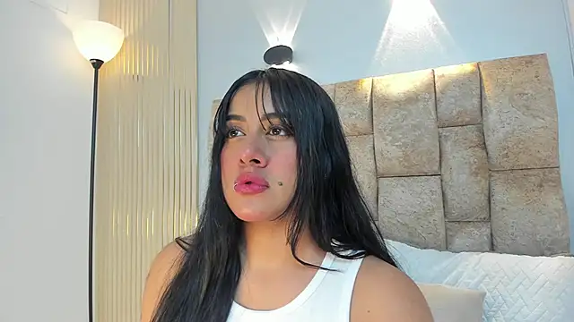 amatista  smith online show from 10/21/25, 08:31