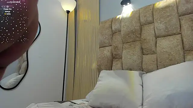 amatista  smith online show from 12/21/25, 01:18