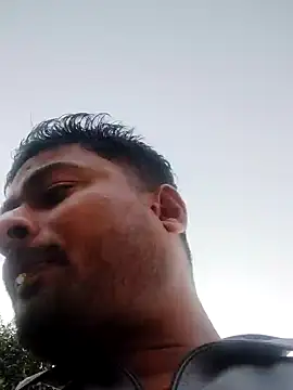 Snapshot of kalakim chatting on 02/03/25, 10:47 kalakim online show from 02/03/25, 10:47