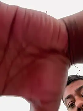 Snapshot of kalakim chatting on 10/25/25, 06:32 kalakim online show from 10/25/25, 06:32