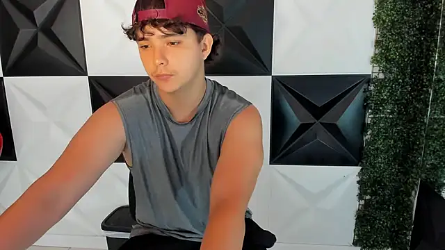 Dani cumboy online show from 10/24/25, 02:46