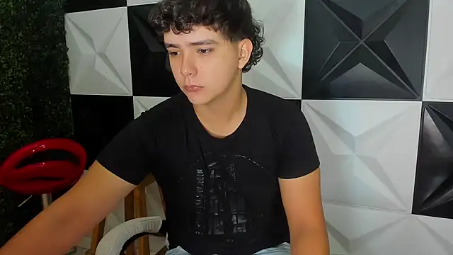 Dani cumboy online show from 11/30/25, 01:37