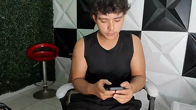 Dani cumboy online show from 12/16/25, 01:16